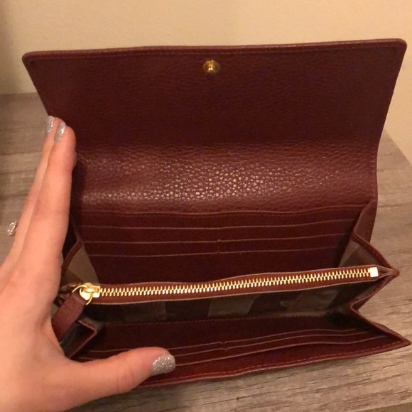 Emporio Armani Leather Wallet - Picture 4 of 8